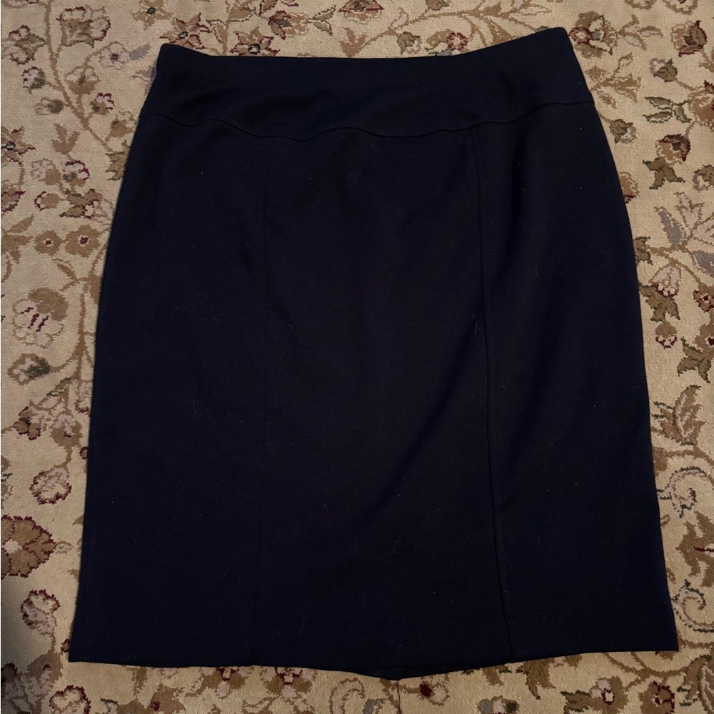Black Ellen Tracy Pencil Skirt - perfect condition!